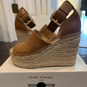 Marc Fisher LTD adalyn wedges
